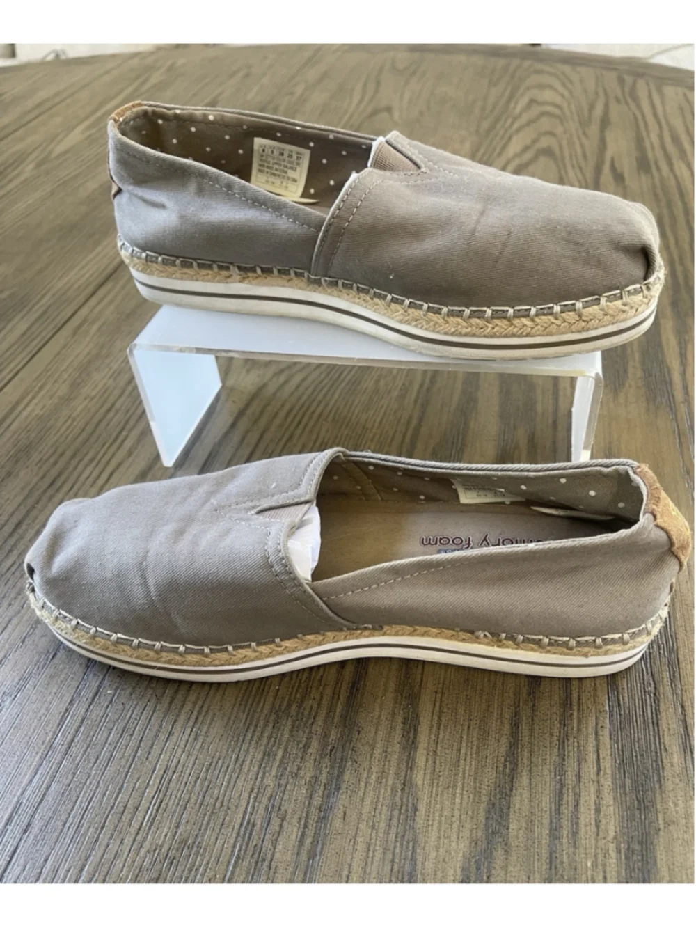 BOBS Memory Foam Women's 8M Gray Canvas Espadrille Slip-On Flats Comfort